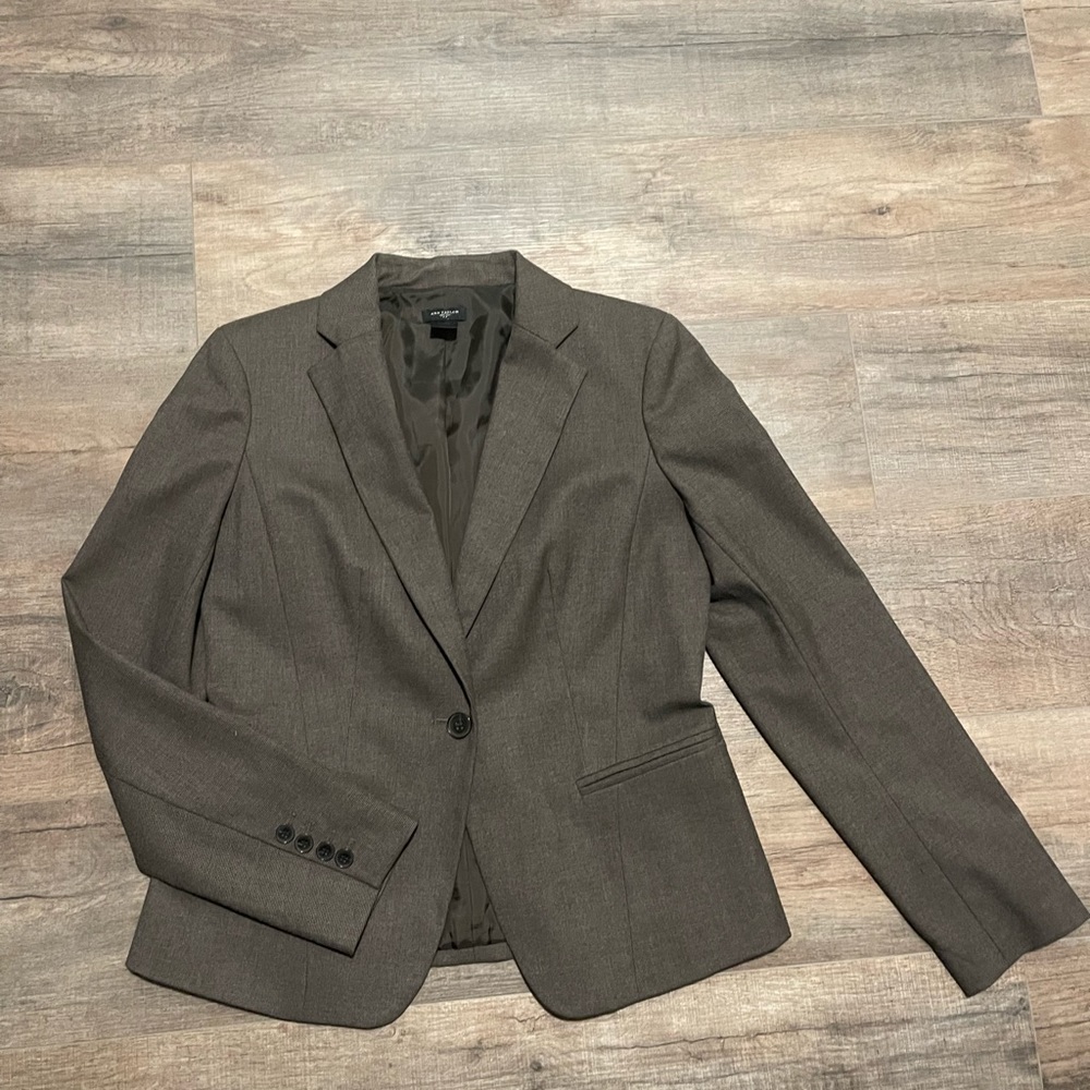 Ann Taylor suit jacket lined